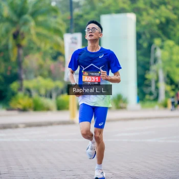Runner Photo 1858732