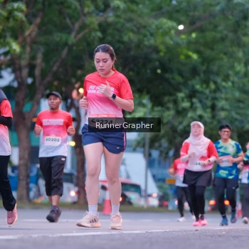 Runner Photo 1858750