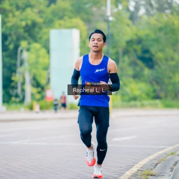 Runner Photo 1858796