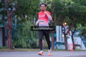 Runner Photo 1858804
