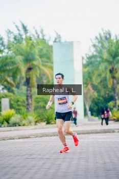 Runner Photo 1858978