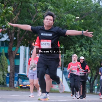Runner Photo 1859020