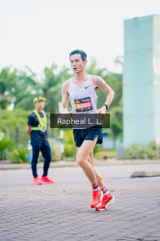 Runner Photo 1859065