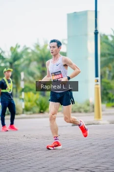 Runner Photo 1859075