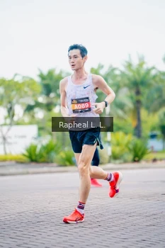 Runner Photo 1859078