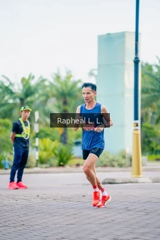 Runner Photo 1859089