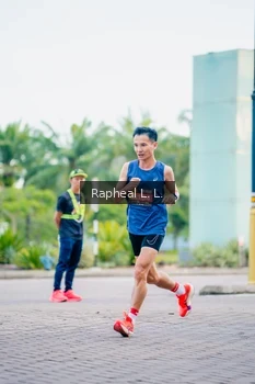 Runner Photo 1859108
