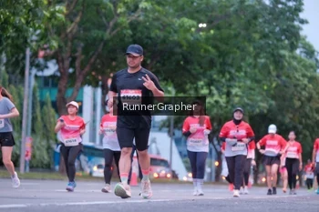 Runner Photo 1859111
