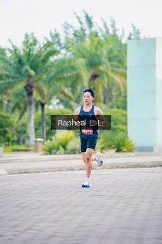 Runner Photo 1859123