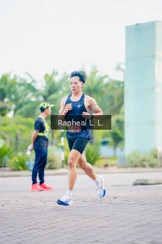 Runner Photo 1859141