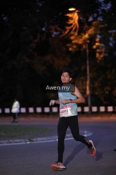 Runner Photo 1859325
