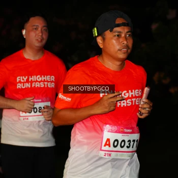 Runner Photo 1859356