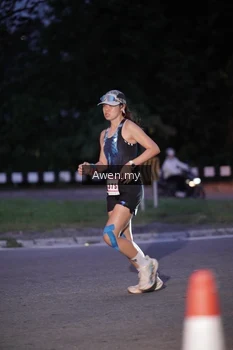 Runner Photo 1859434