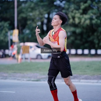 Runner Photo 1859620