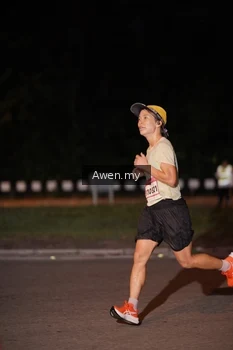 Runner Photo 1859656