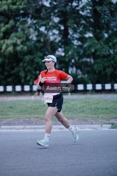 Runner Photo 1859668