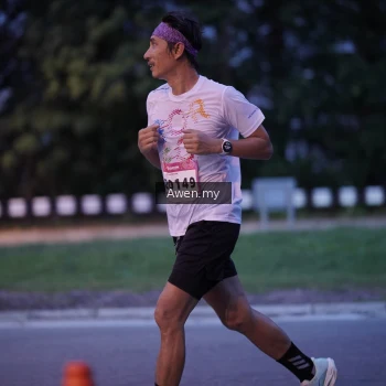 Runner Photo 1859694