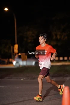 Runner Photo 1859703