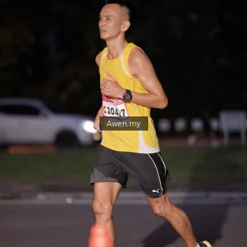 Runner Photo 1859719
