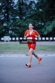 Runner Photo 1859739