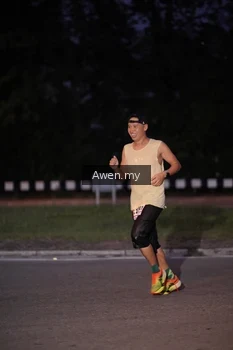 Runner Photo 1859787