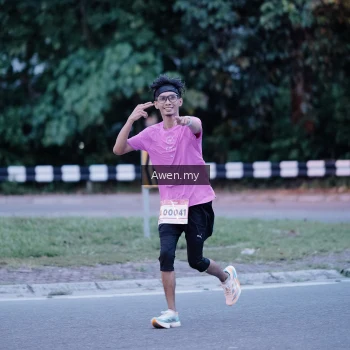 Runner Photo 1859810