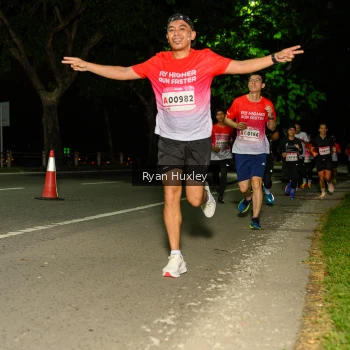 Runner Photo 1859866
