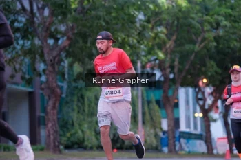 Runner Photo 1860010