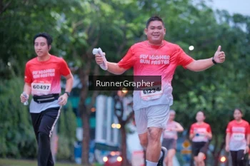 Runner Photo 1860075