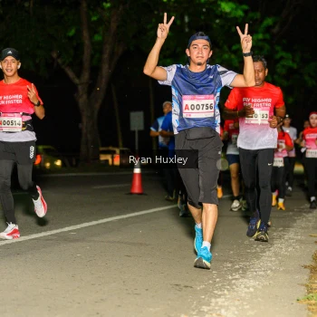 Runner Photo 1860172