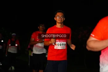 Runner Photo 1860765