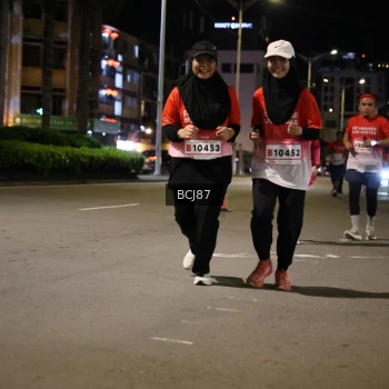Runner Photo 1861006