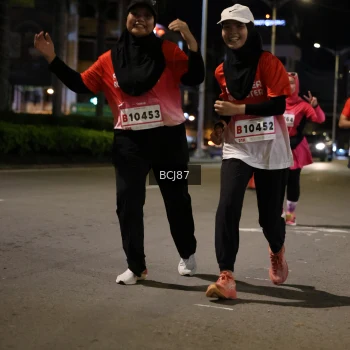 Runner Photo 1861019