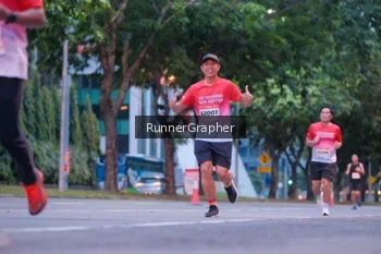 Runner Photo 1861542