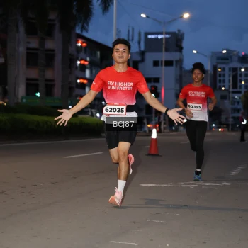Runner Photo 1861603
