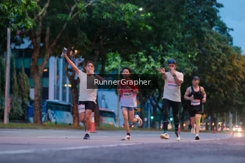 Runner Photo 1861627