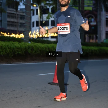 Runner Photo 1862060