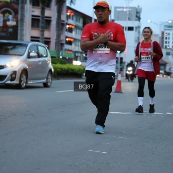 Runner Photo 1862179