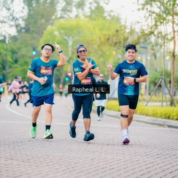 Runner Photo 1864726