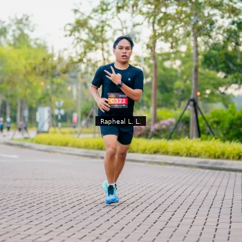 Runner Photo 1865241