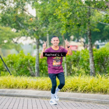 Runner Photo 1865344