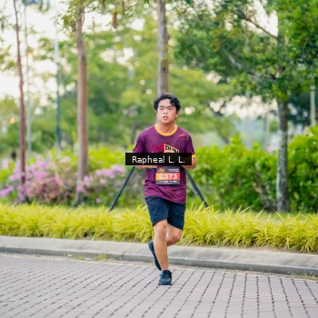 Runner Photo 1865374
