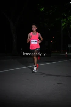 Runner Photo 1865527