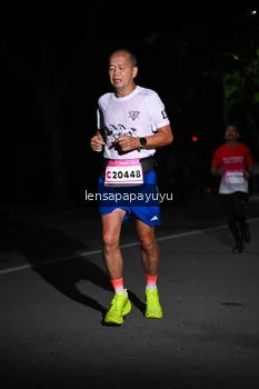 Runner Photo 1865541