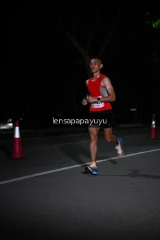 Runner Photo 1865550
