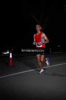 Runner Photo 1865551