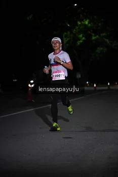 Runner Photo 1865563