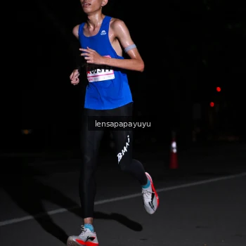 Runner Photo 1865578