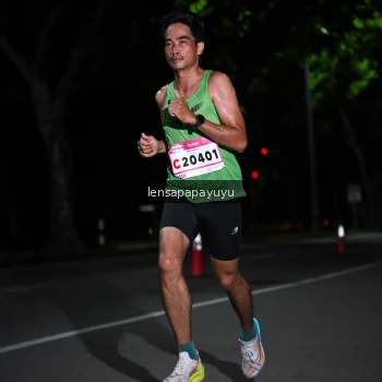 Runner Photo 1865592