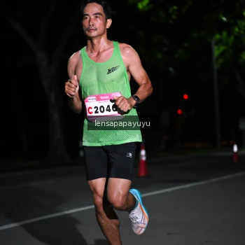 Runner Photo 1865594